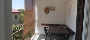 Apartment | Balcony
