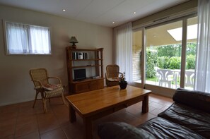 Maison | Salle de séjour | Télévision