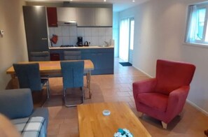 Maison | Cuisine privée | Chaise haute