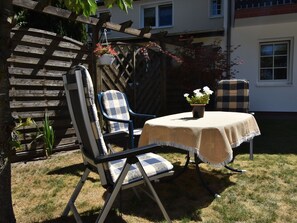 Apartment | Balcony - Luxurious Apartment in Wischuer With Fenced Garden, Barbecue (Biendorf)