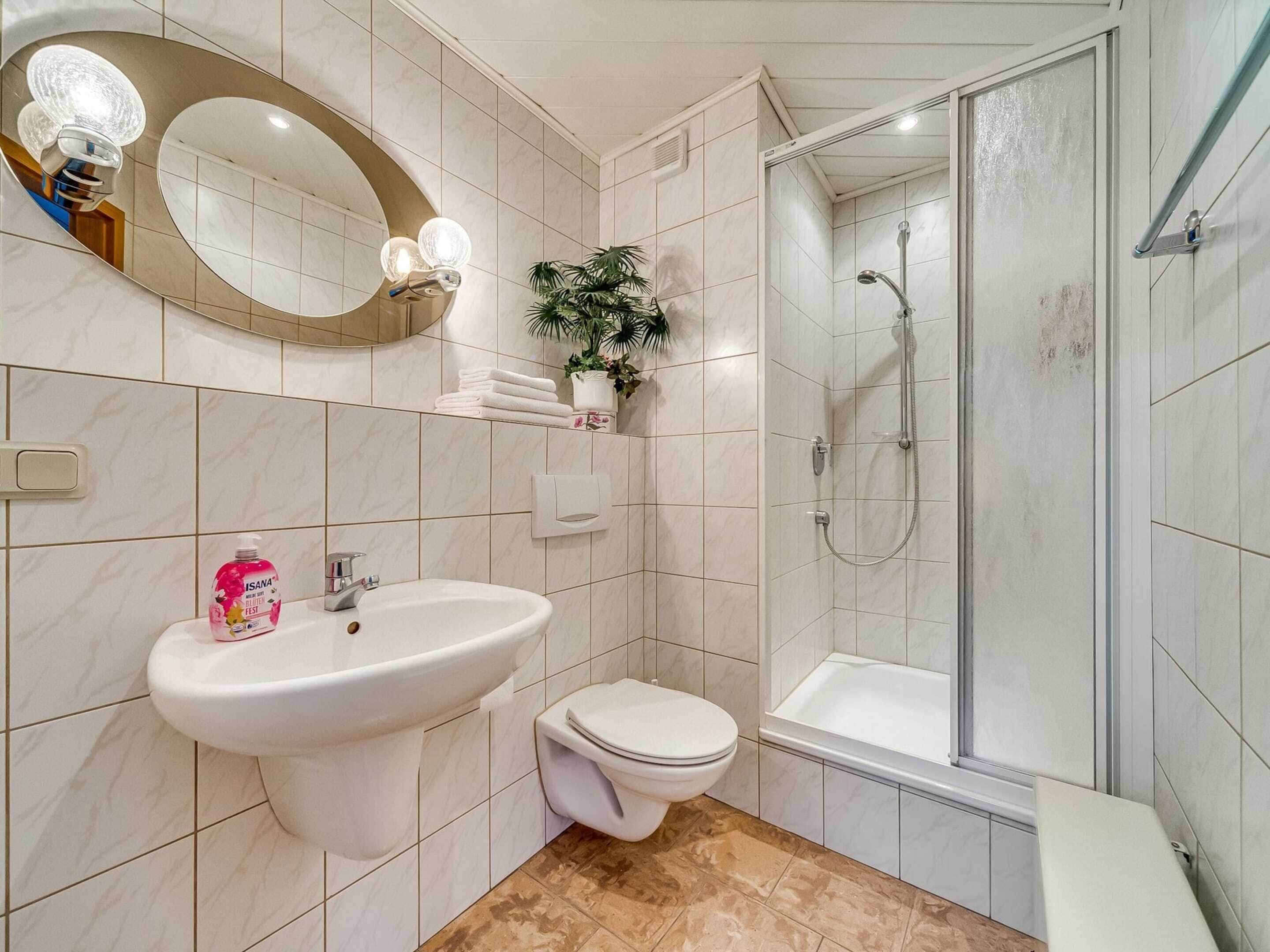 Apartment | Bathroom