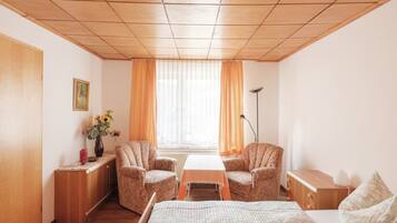 Bungalow | 2 bedrooms, individually furnished, bed sheets