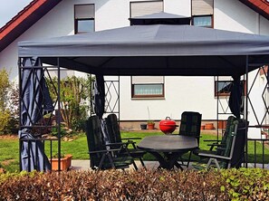 Apartment | Balcony - Apartment in Merlsheim mit Garten (Nieheim)