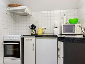 Apartment | Eigene Küche | Hochstuhl