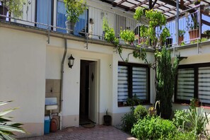 Apartment | Exterior - Apartment in Wehlen by Moselle Vineyards (Bernkastel-Kues)