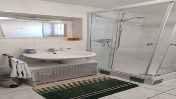 Apartemen | Kamar mandi