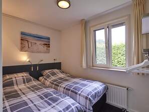 Ferienhaus | 2 Schlafzimmer, individuell eingerichtet, Bettwäsche