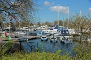 House | Exterior - Holiday Home in Kortgene Near Lake Veere (Kortgene)