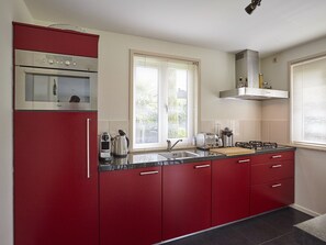 House | Private kitchen | Cookware/dishes/utensils - Holiday Home in Kortgene Near Lake Veere (Kortgene)
