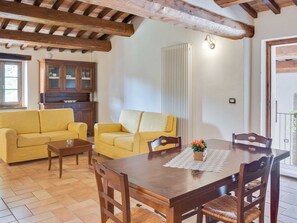 House | Dining