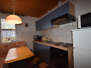 Bungalow | Eigene KĂŒche | Hochstuhl