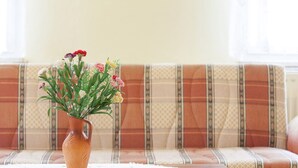 1 bedroom, individually furnished, bed sheets - Quaint Apartment in Mittelndorf With Valley View (Sebnitz)