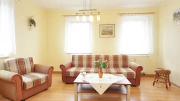 Apartment | Living room