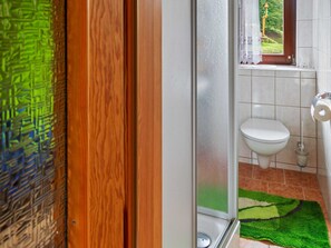 House | Bathroom