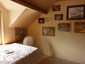 8 bedrooms, minibar - Modern Holiday Home in Hondschoote With Garden (Hondschoote)