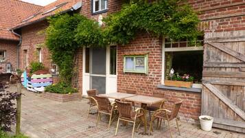 House | Balcony