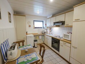 Apartment | Private kitchen | Highchair