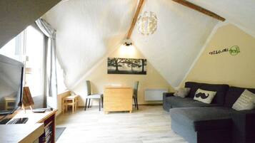 Chalet | Living area