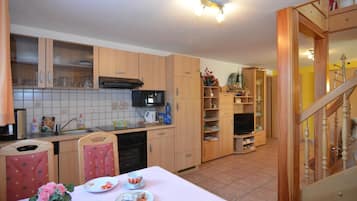 House | Dining