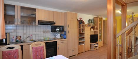 House | Dining