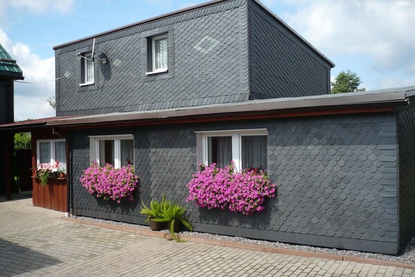 Neustadt 2br With Garden - Hildburghausen