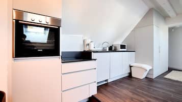 Nhà | Bếp riêng | Dụng cụ pha cà phê/trà, dụng cụ nấu nướng/bát dĩa/dao nĩa