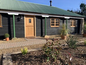 Exterior detail - Wensleydale at Cheesemans Farm (Manston)