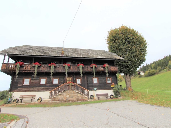 House | Exterior