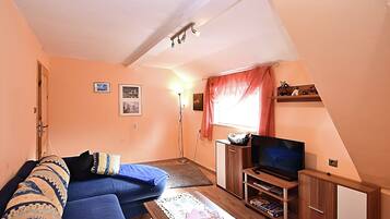 Apartment | Living room