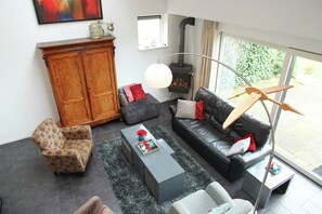 House | Living room - Holiday Home in Langweer With Infrared Sauna (Langweer)