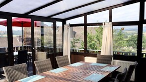 Balcony - Spacious Holiday Home in Neukirchen near Forest (Lichtenfels)