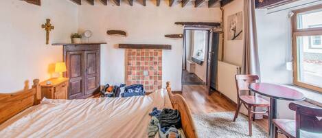 3 chambres, ameublement personnalisé