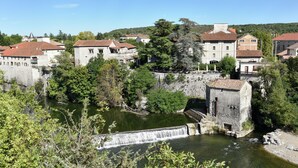 Unclassified image, 3 of 37, button - Cozy Holiday Home in Saint-alban-auriolles With Private Pool (Saint Alban Auriolles)