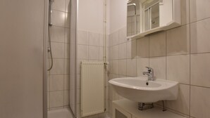 Apartment | Bathroom - Quaint Apartment in Insel Poel near Beach (Insel Poel)