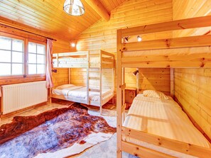 Chalet | 2 dormitorios, mobiliario individual, ropa de cama