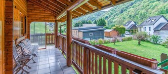 Vintage Chalet in Sougné-Remouchamps near Ardennes Forest