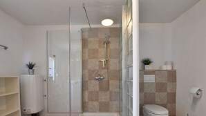 Unclassified image, 5 of 21, button - Spacious Apartment in Rakow near Sea (Am Salzhaff)