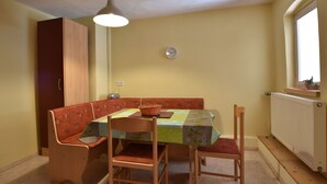 Unclassified image, 4 of 21, button - Spacious Apartment in Rakow near Sea (Am Salzhaff)