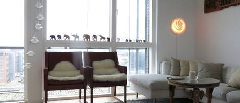 Basic Room | Living area | TV