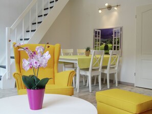 Dining - Stunning Apartment in Groalmerode With Garden (Grossalmerode)