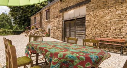 Splendid Farmhouse in Saint Priest Les