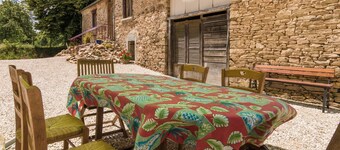 Splendid Farmhouse in Saint Priest Les
