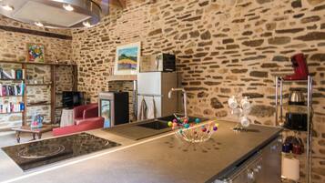 House | Private kitchen | Highchair