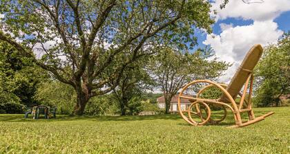 Splendid Farmhouse in Saint Priest Les