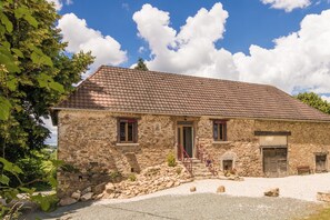 House | Exterior