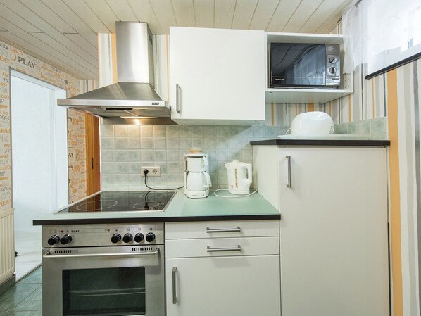 House | Private kitchen | Highchair - Sunny Terrace & Quiet Stay (Friedrichroda)