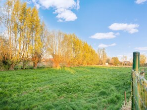 View from property - Holiday Home in Hollebeke With Private Garden (Ypres)