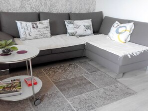 Apartment | Living room