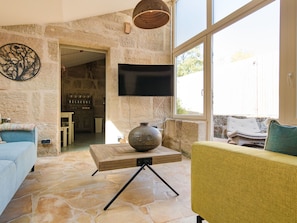 Living room - Luxurious Restored Building With Heated Swimming Pool, Terraces and Jacuzzi (Lacapelle-Marival)