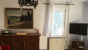 House | Living room - Delighftul Holiday Home in Usseln with Garden near City Center (Willingen (Upland))